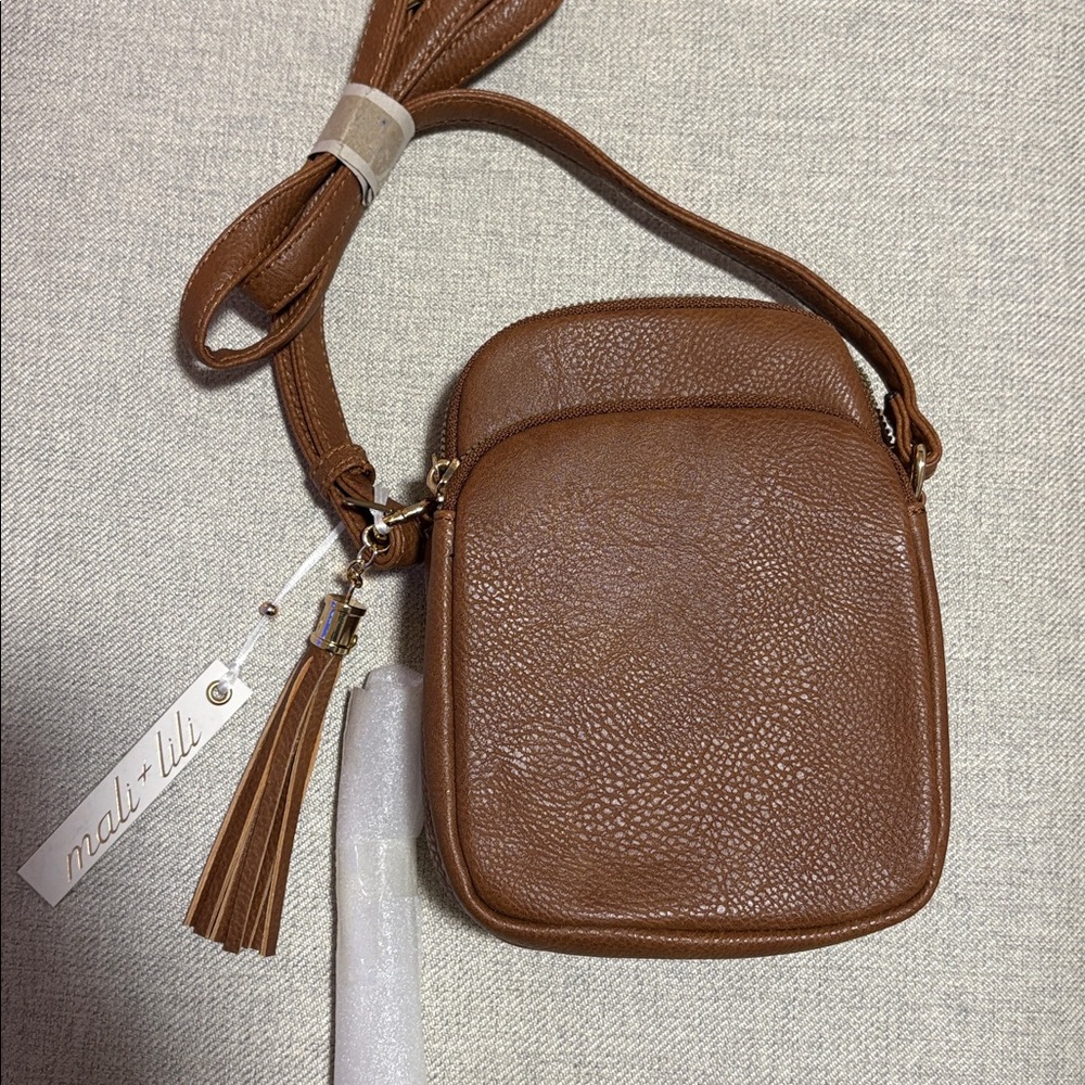 Mali + Lili Vegan Leather Crossbody Bag - New with Tags - Perfect Travel Bag